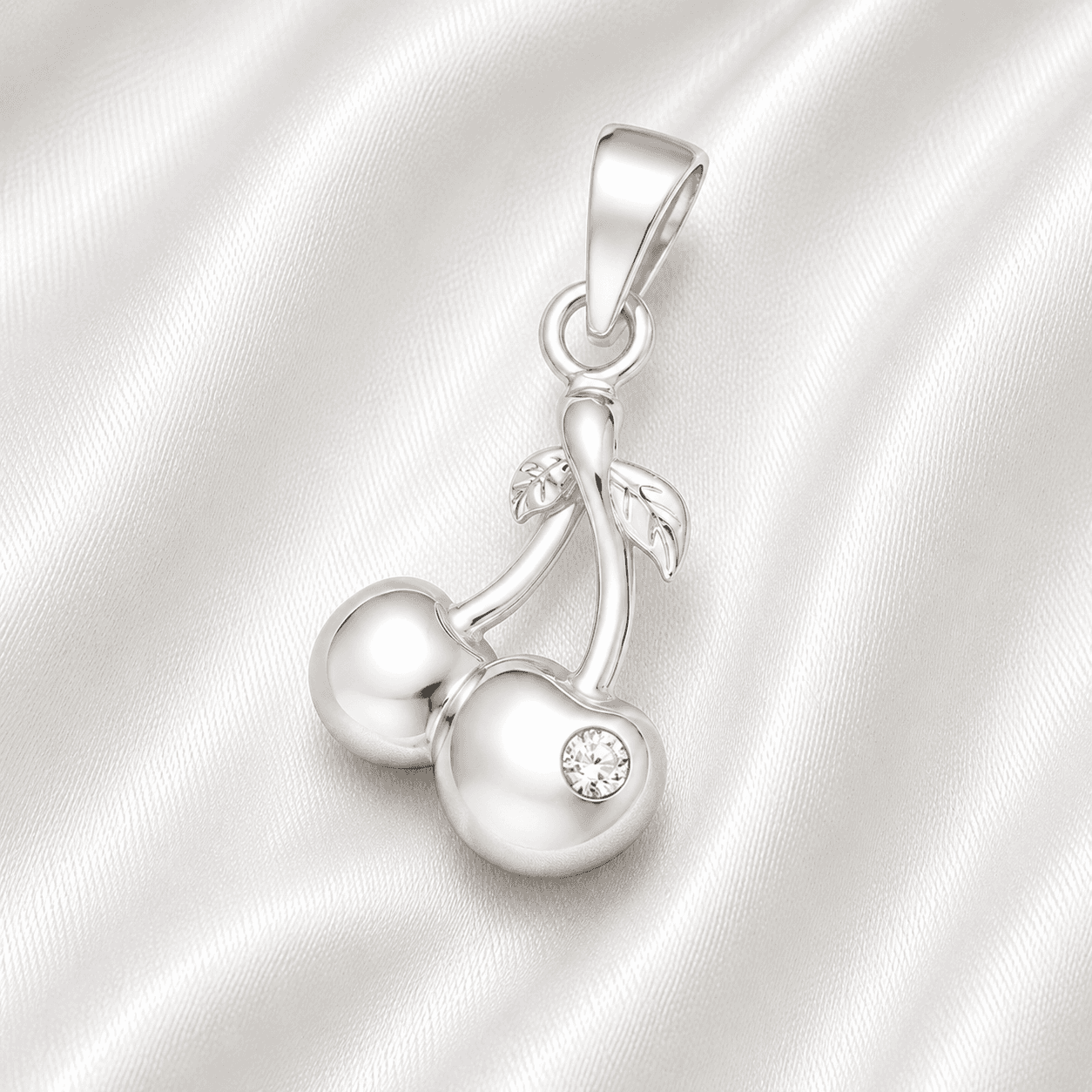 Pingente em Prata 925 — Cereja